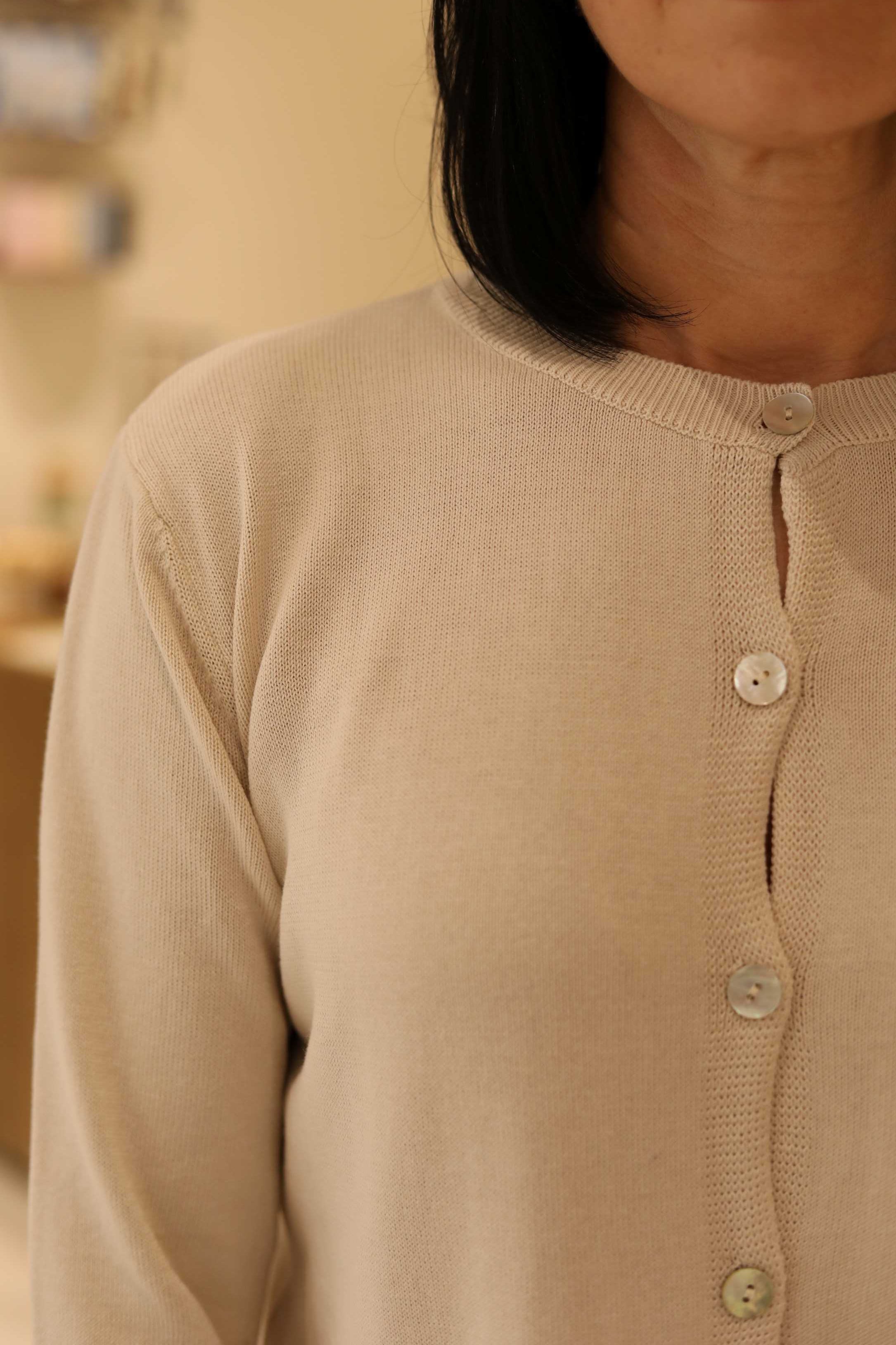 CARDIGAN CON PROFILI A COSTINE IN 100% COTONE