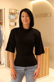T-SHIRT IN COTONE CON LACCI POSTERIORI