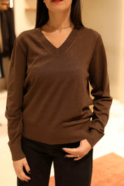MAGLIA CON SCOLLO A V IN CALDA VISCOSA - FIT MORBIDO