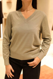 MAGLIA CON SCOLLO A V IN CALDA VISCOSA - FIT MORBIDO