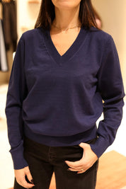 MAGLIA CON SCOLLO A V IN CALDA VISCOSA - FIT MORBIDO
