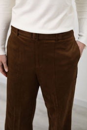PANTALONE AMPIO CON CINTURA