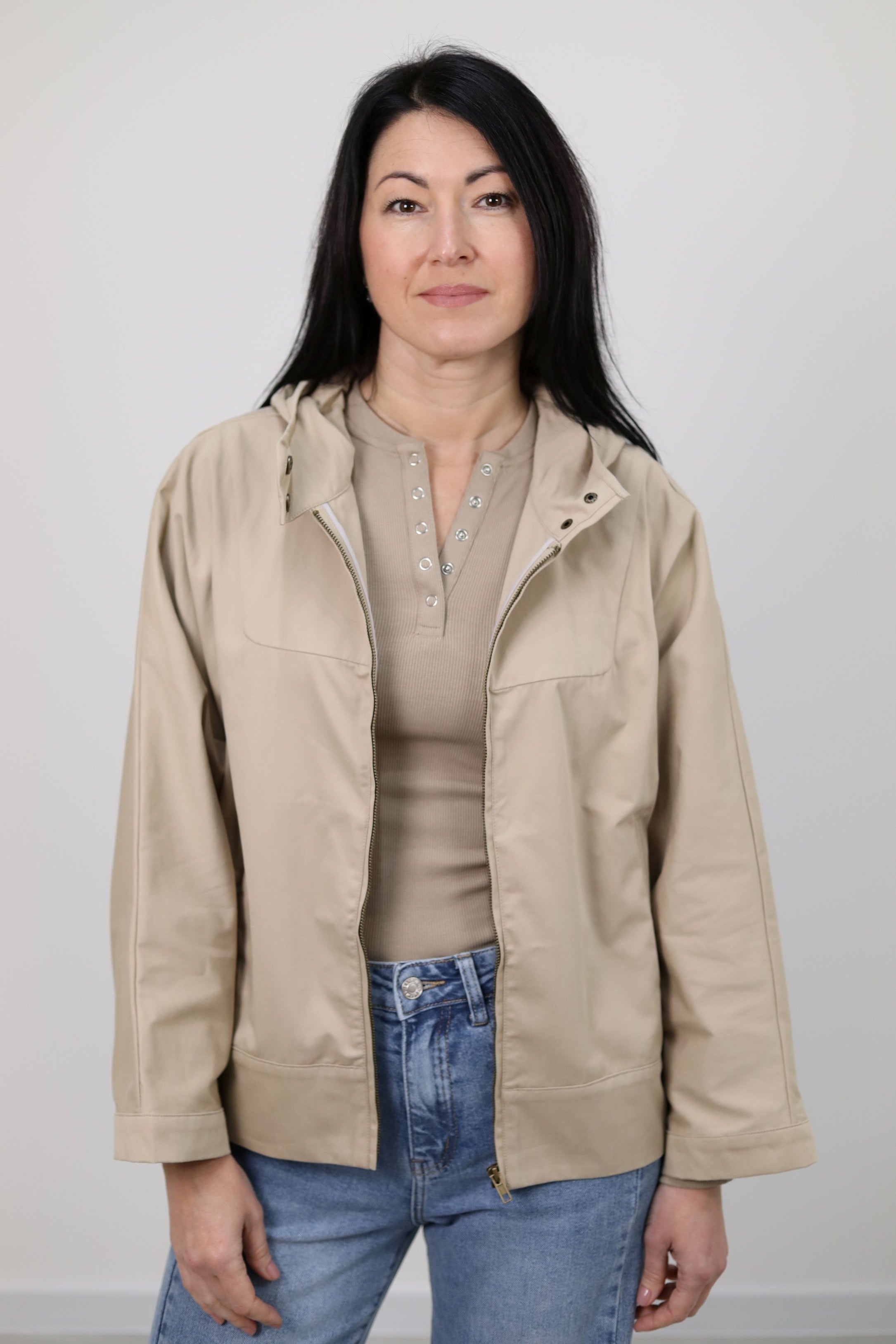 BOMBER MANICA AMPIA CON CAPPUCCIO